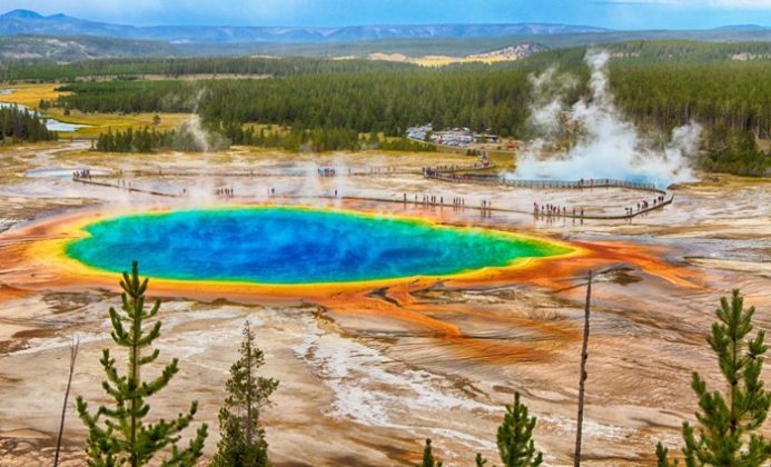 Top 10 World’s Beautiful Places To Visit Before You Die